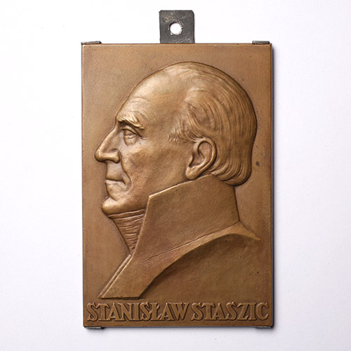 Plakietka upamiętniająca Stanisława Staszica.