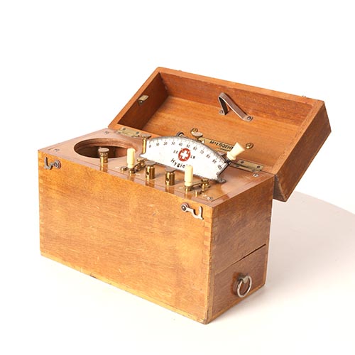 Aparat do faradyzacji i galwanoterapii